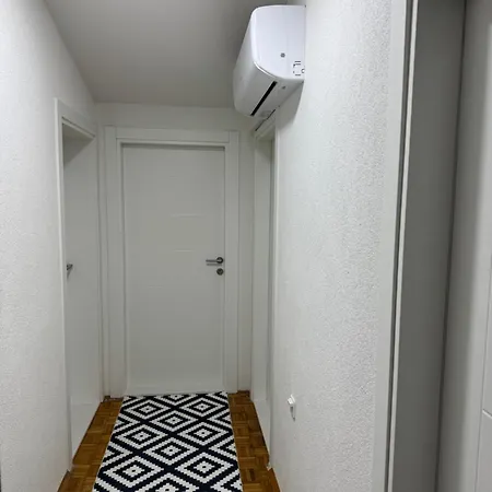 Star Apartment
